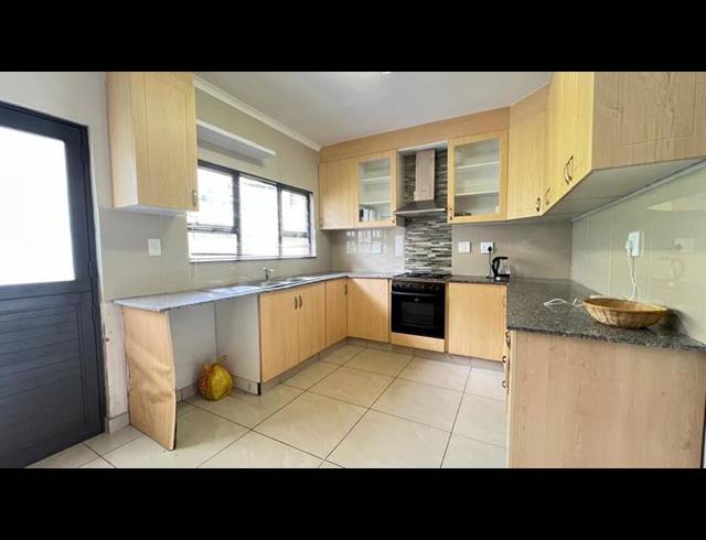 3 BEDROOM PROPERTY TO RENT IN MOSELEY